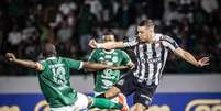 Santos e Guarani empataram por 1 a 1, no Brinco de Ouro, pela 22ª rodada da Série B do Brasileirão –  Foto: Raphael Silvestre/GuaraniFC / Jogada10