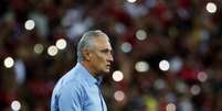 Tite passa mal por conta de altitude em La Paz  Foto: Sergio Moraes / Reuters