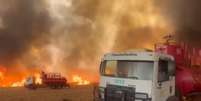 Incêndio em área canavieira  Foto: Divulgacao/Canaoeste / Estadão