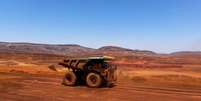 Caminhão em mina de minério de ferro da Rio Tinto na Austrália  Foto: Reuters