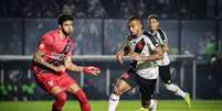 Paulo Henrique deve voltar ao time titular do Vasco contra o Vitória - Foto: Matheus Lima/Vasco / Jogada10