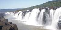 Imagem do Salto do Yucumã, maior queda d’água longitudinal do mundo com 1.800 metros de extensão e quedas d'água com até 12 metros de altura, localizado no Parque Estadual do Turvo.  Foto: Reprodução/Redes Sociais/Parque do Turvo