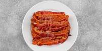 Bacon pode aumentar o risco de doenças cardíacas e câncer  Foto: Shutterstock / Alto Astral