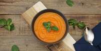 Sopa fria de cenoura Foto: Irina Tarzian | Shutterstock / Portal EdiCase