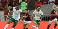 Foto: Cesar Greco/Palmeiras - Legenda: Caio Paulista em partida contra o Flamengo pela Copa do Brasil / Jogada10