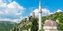 A Mesquita Hajji Alija em Pociteli, na Bósnia e Herzegovina, data do século 14  Foto: DW / Deutsche Welle