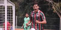 Foto: Leonardo Brasil / Fluminense FC - Legenda: Fluminense venceu o primeiro jogo após rebatizar o estádio de Xerém com o nome do lateral Marcelo - / Jogada10