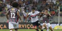 Foto: Rubens Chiri/Saopaulofc.net - Legenda: São Paulo perdeu para o Fluminense, no Maracanã, pelo Campeonato Brasileiro / Jogada10