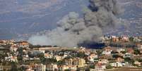 Bombardeios israelenses contra alvos do Hezbollah em diferentes partes do Líbano deixaram centenas de mortos  Foto: DW / Deutsche Welle