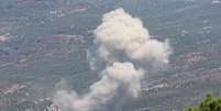 Fumaça sobre o sul do Líbano após ataque das forças israelenses  Foto: REUTERS/Karamallah Daher