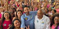 Ricardo Nunes visitou a Associação de Mulheres do Jardim Santa Fé em 14 de setembro  Foto: Reprodução/Instagram/prefeitoricardonunes