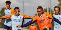  Foto: Divulgação - Legenda: Vini Jr durante treinamento do Real Madrid / Jogada10