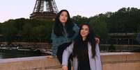 Mari Fernandez e Júlia Ribeiro estiveram em alguns pontos turísticos de Paris, capital francesa  Foto: Reprodução: Instagram/marifernandez