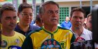 Jair Bolsonaro vota em escola na vila militar, no Rio de Janeiro  Foto: LUIZ GOMES/FOTOARENA/FOTOARENA/ESTADÃO CONTEÚDO