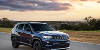 Jeep Compass Sport: preço reduzido de R$ 182.990 para R$ 152.999 na venda direta com CPF Foto: Stellantis / Guia do Carro