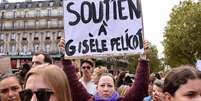 Manifestação em apoio a Gisèle Pelicot em Paris  Foto: DW / Deutsche Welle