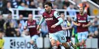 Ben Stansall/AFP via Getty Images - Legenda: Paquetá defende o West Ham, da Inglaterra  Foto: Jogada10