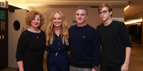 Marta, Angélica, Luciano Huck e Joaquim   Foto: Roberto Filho/Brazil News / Elas no Tapete Vermelho