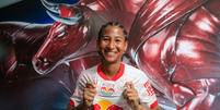 Emilli, nova jogadora do time feminino do Red Bull Bragantino. Foto: Fernando Roberto/Red Bull Bragantino / Esporte News Mundo