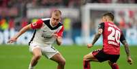 Leverkusen x Frankfurt.   Foto: Pau Barrena/Getty Images / Esporte News Mundo