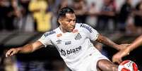 Morelos, do Santos, se envolveu em acidente na Colômbia Foto: Reprodução/ Twitter / Jogada10