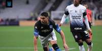  Foto: Divulgação Racing - Legenda: Corinthians e Racing se enfrentaram na Neo Qupmica, pela ida da semifinal da Sul-Americana. No fim, 2 a 2 / Jogada10