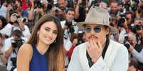 Penélope Cruz e Johnny Depp em evento de 'Piratas do Caribe: Navegando em Águas Misteriosas'  Foto: IMDb/Getty Images/Reprodução