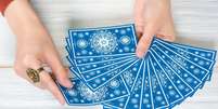 Confira o que as cartas trazem para o seu signo  Foto: Shutterstock / João Bidu