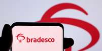 Logo do Bradesco em smartphone
01/12/2021
REUTERS/Dado Ruvic  Foto: Reuters