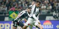 Artilheiro, Pirata Vegetti está de volta ao time do Vasco após cumprir suspensão - Foto: Matheus Lima/Vasco - Legenda: Coutinho fica fora pelo segundo jogo seguido no Vasco / Jogada10