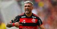 Gabigol brilha em vitória do Flamengo sobre o Atlético –  Foto: Marcelo Cortes / CRF / Jogada10