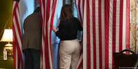 Eleitores da comunidade de Dixville Notch, em New Hampshite, são os primeiros a votar nesta terça Foto: DW / Deutsche Welle