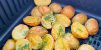 BATATA NA AIRFRYER  Foto: Bake and Cake Gourmet