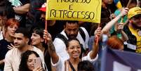 Protestos contra escala 6x1 aconteceram em cidades como São Paulo, na Avenida Paulista, e no Rio de Janeiro, na Cinelândia (foto). Foto: Tânia Rego/AB