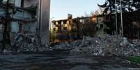 Prédio destruído por bombardeios na região ucraniana de Donetsk  Foto: DW / Deutsche Welle