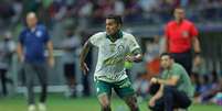 Dudu (Palmeiras) durante jogo contra o Bahia, no dia 20.11.2024 Foto: DiaEsportivo / Alamy Stock Photo