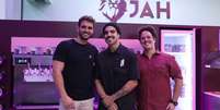 Daniel Dutra, Caio Castro e Rafael Corte são sócios no JAH Açaí  Foto: Divulgação