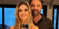 Influencer Lili Spada morre aos 42 anos após luta intensa contra tumor; marido há quase duas décadas lamenta: 'Amor eterno'.  Foto: Reprodução, Instagram/@lilispada / Purepeople