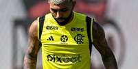  Foto: Marcelo Cortes/Flamengo - Legenda: Gabigol se despede do Flamengo, em última rodada do Brasileirão / Jogada10