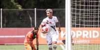 -  Foto: Leonardo Brasil/Fluminense - Legenda: Keven Samuel agora está no sub-20 do Fluminense e sonha com artilharia da Copinha / Jogada10