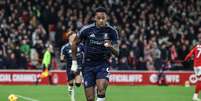 Jhon Durán (Aston Villa) comemorando seu gol contra o Nottingham Forest, no dia 14.12.2024 Foto: News Images LTD / Alamy Stock Photo