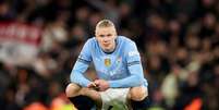  Foto: Carl Recine/Getty Images - Legenda: Haaland durante a partida contra o Aston Villa, pela Premier League / Jogada10