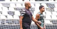 Arthur Barreto / BFR - Legenda: Leonardo Ramos comandará o time sub-17 que representará o Botafogo na edição de 2025 da Copinha SP  Foto: Jogada10