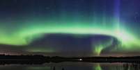 A aurora boreal &eacute; um dos fen&ocirc;menos naturais mais deslumbrantes do planeta. As Northern Lights, como s&atilde;o chamadas em ingl&ecirc;s, s&atilde;o luzes de cores vibrantes no c&eacute;u, que se intensificam especialmente entre setembro e mar&ccedil;o.  Foto: Divulga&ccedil;&atilde;o / Flipar