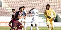 Fotos: Luis Miguel Ferreira / Ferroviária SAF - Legenda: Santos e Ferroviária: jogo bom e equilibado e decisido nos pênaltis Foto: Jogada10