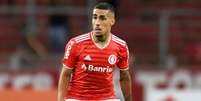  Foto: Ricardo Duarte/Internacional - Legenda: Gabriel atuará no Internacional / Jogada10