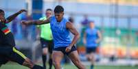 Grêmio em campo, no segundo jogo-treino da pré temporada de 2025. Foto: Lucas Uebel/GFBPA / Esporte News Mundo