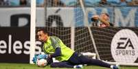  Foto: Lucas Uebel/Grêmio - Legenda: Marchesín está de saída do Grêmio / Jogada10