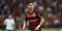  Foto: Marcelo Cortes/CRF - Legenda: Luiz Araújo marcou um golaço contra o Botafogo / Jogada10