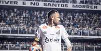  Foto: Raul Baretta/Santos FC - Legenda: Neymar atuou por mais de 50 minutos após ficar três meses fora de uma partida oficial / Jogada10